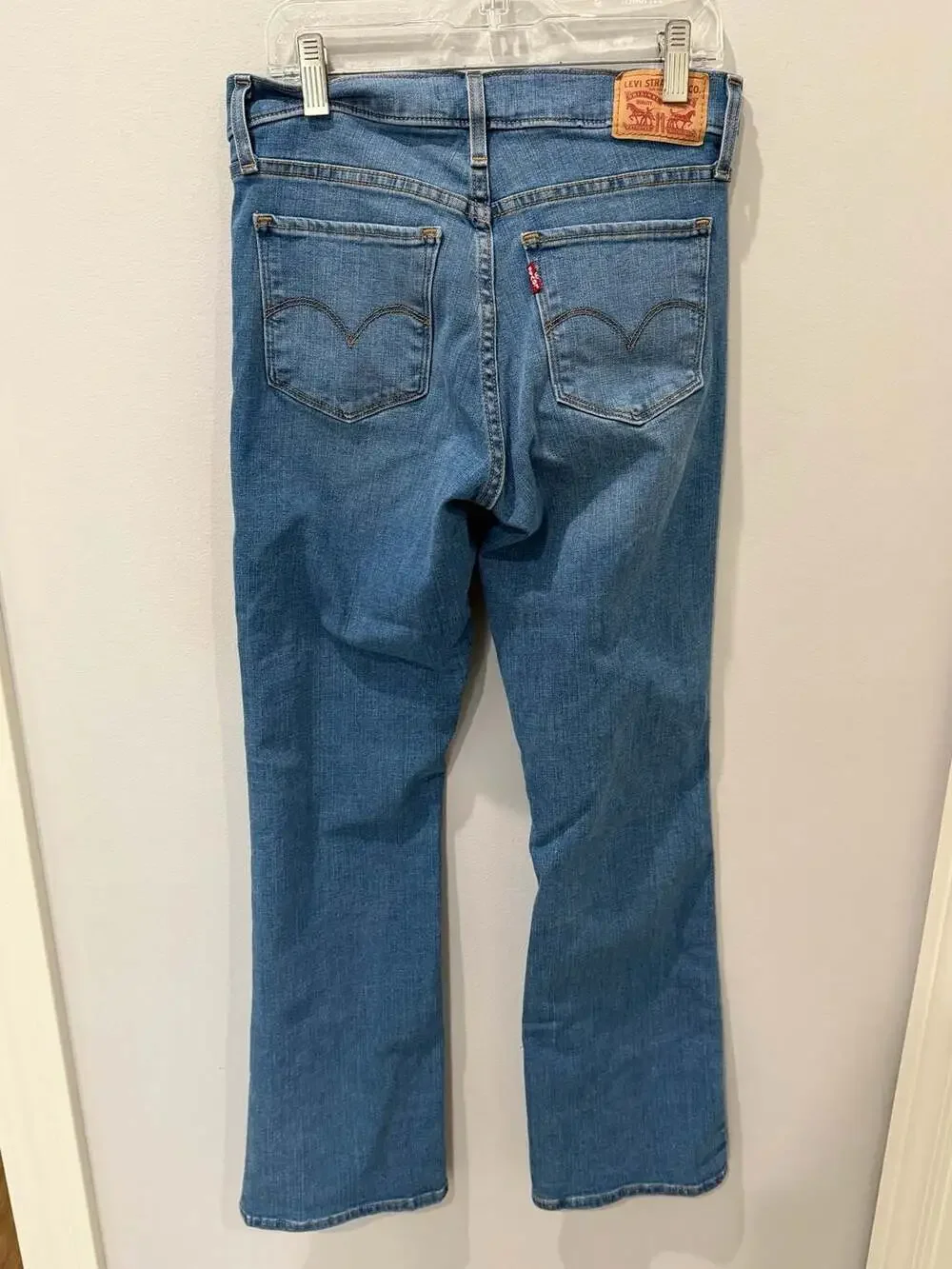Levi's 315 Shaping Bootcut Jeans Size 27x28
